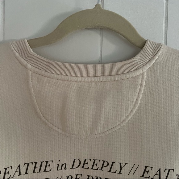 California Aesthetic Healthy Slow Living Spiritual Mantra Sweatshirt - Like New - Picture 11 of 13